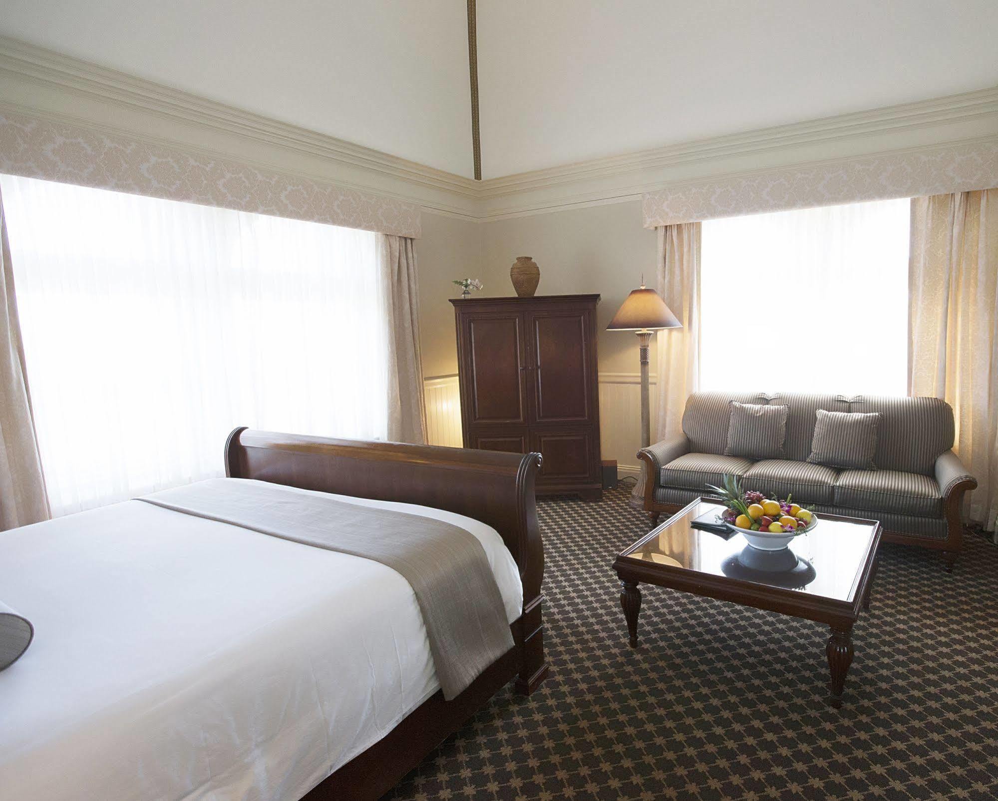 Hotel Oceancliff I & II Newport Exterior foto