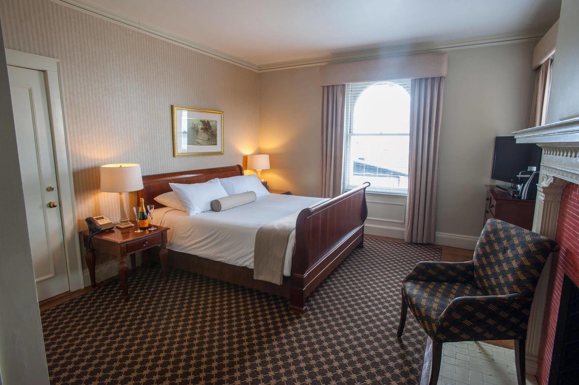 Hotel Oceancliff I & II Newport Exterior foto